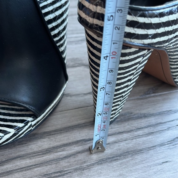 Derek Lam heels size 8.5 - Picture 12 of 12